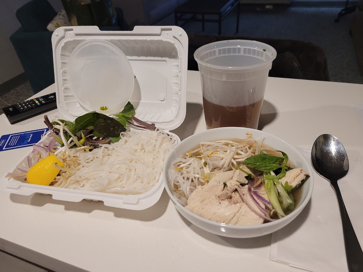 Phở Mango Thai & Vietnamese Cuisine-7