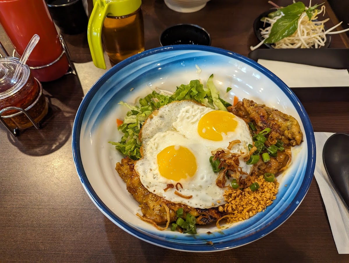 Phở M&k Vietnamese House-6
