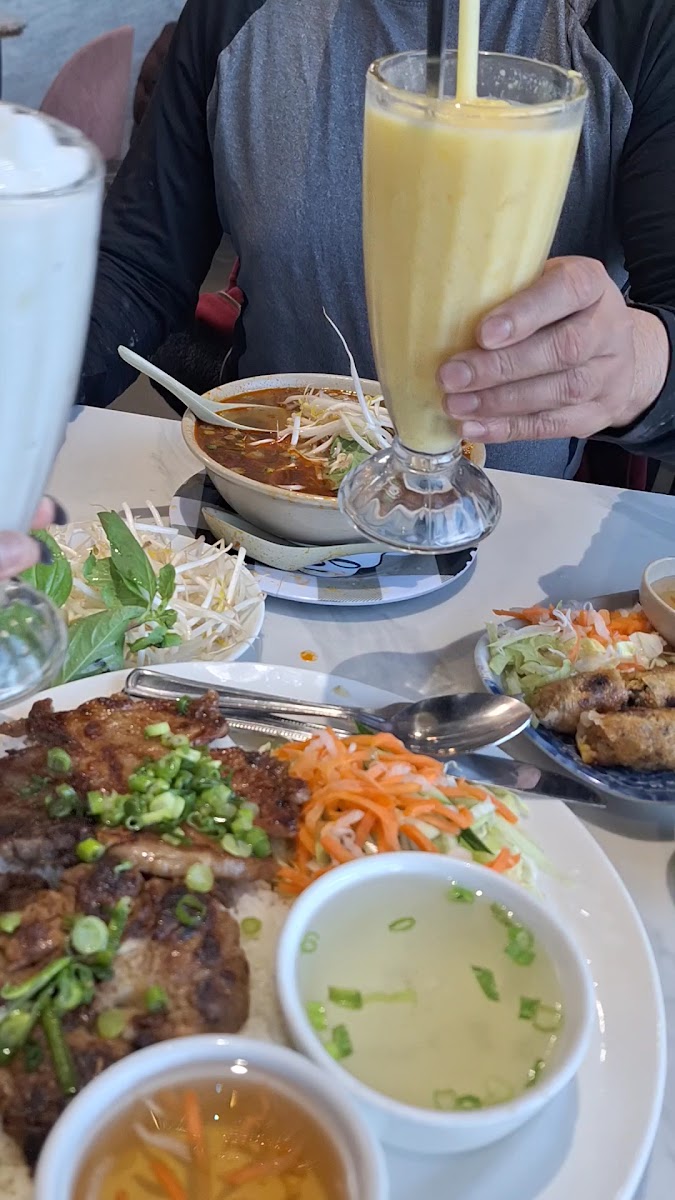 Pho Quynh Express-2