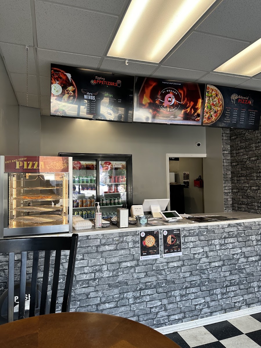 Pi Square Pizza And Wings