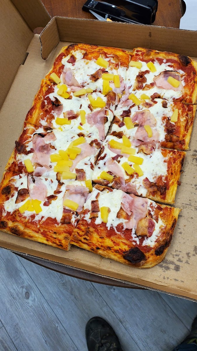 Pi Squared Pizzeria-6