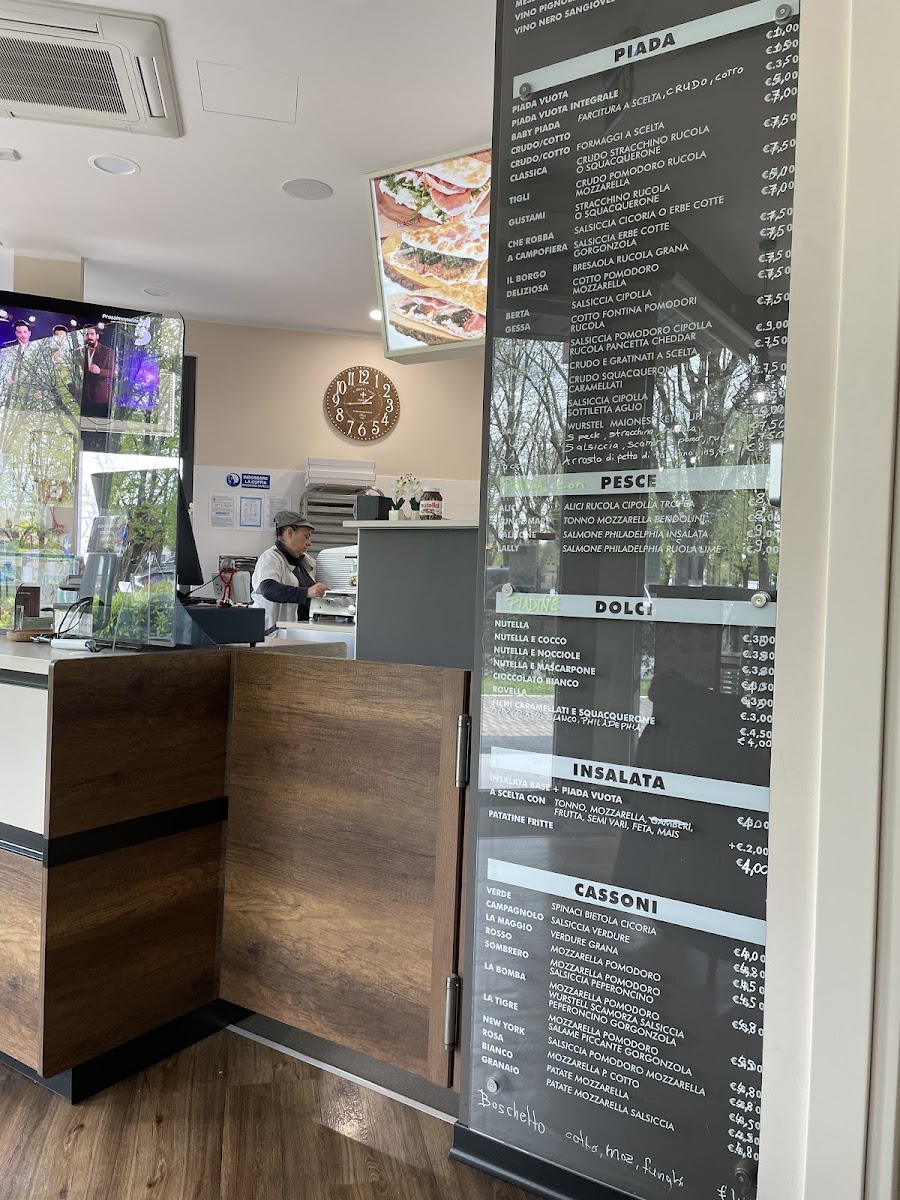 Menu Piadineria L'angolo Dei Tigli-9