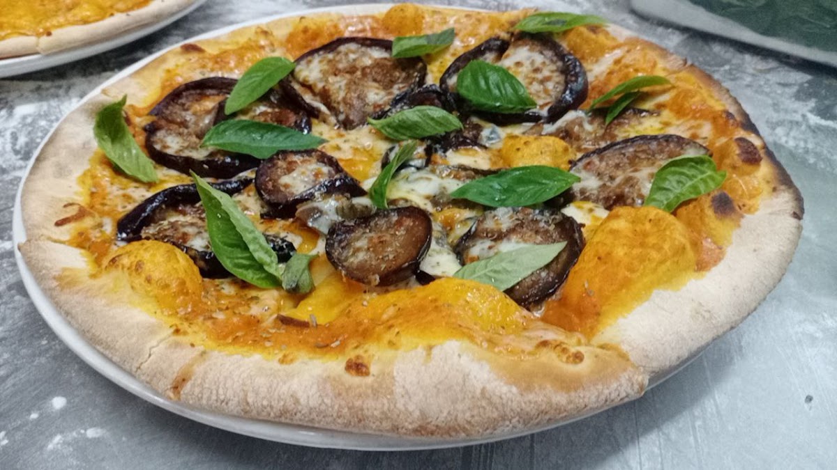 Piccola Italia Da Luigi Pizzeria-4