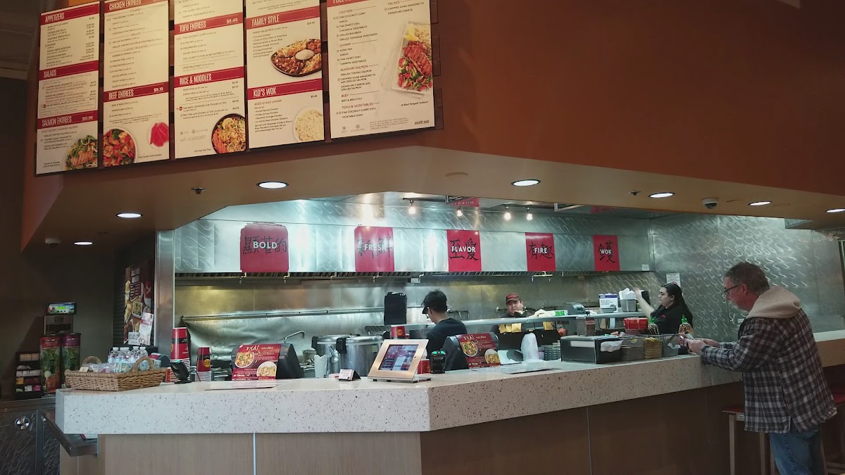 Pick Up Stix Fresh Asian Flavors-2