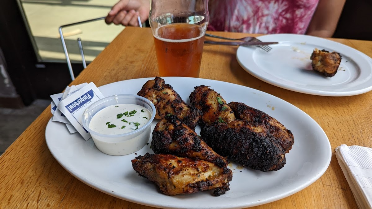 Pies & Pints - Cincinnati, Oh (Liberty Center)-6