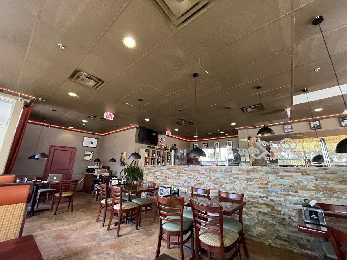 Piezano's Pizza& Pasta-3