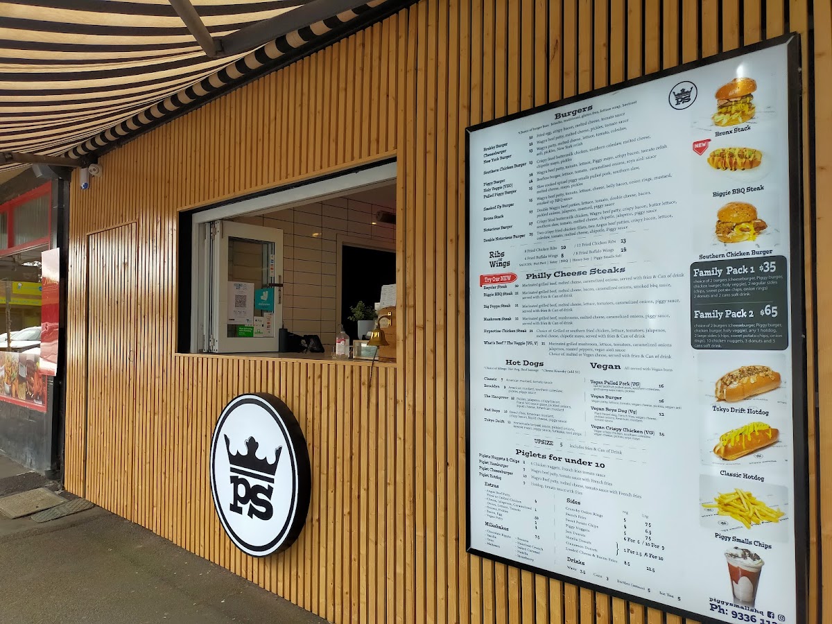 Menu Piggy Smalls-1