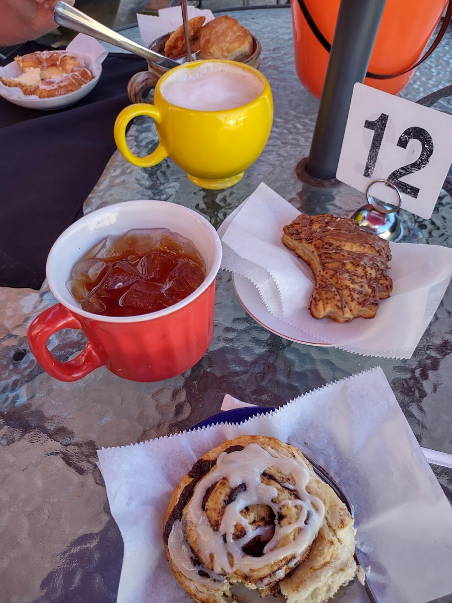 Pink's Coffee House-9