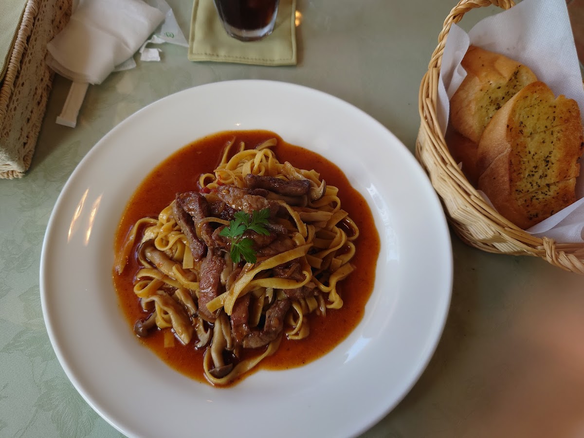 Pino Vino Café Trattoria-10