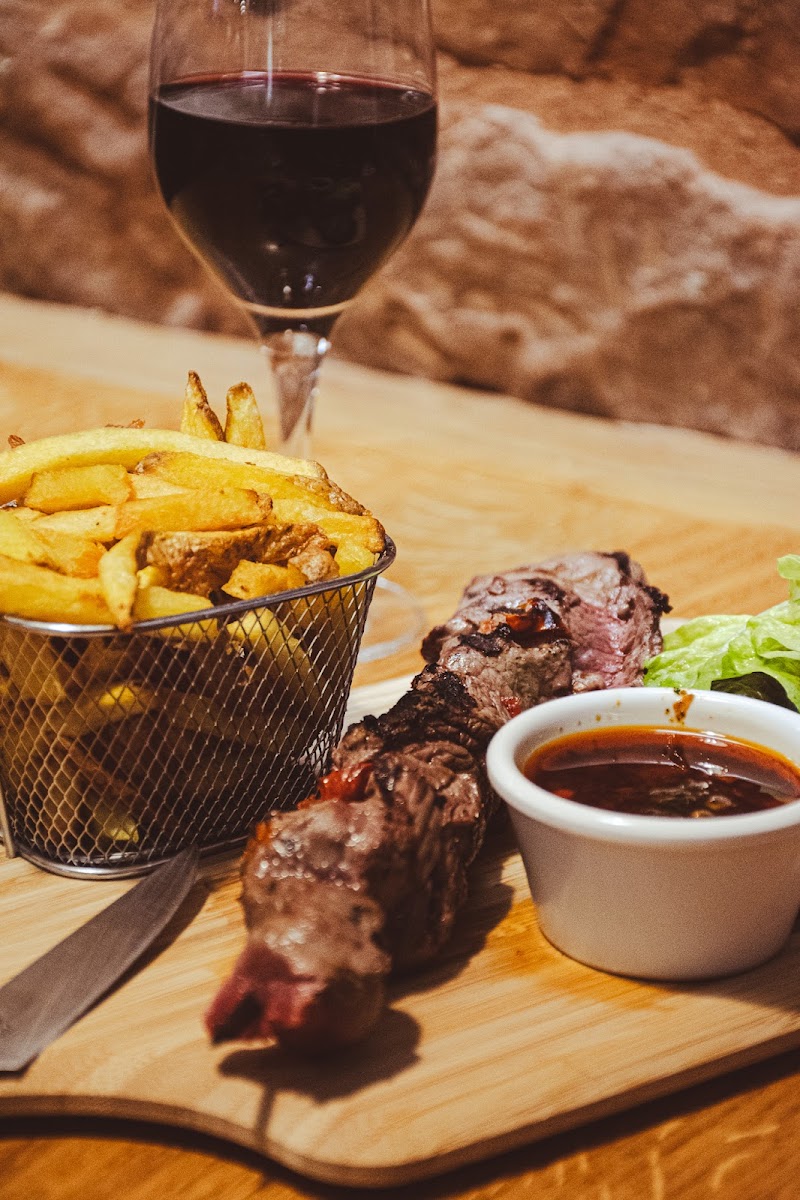 Pitchou Grill & Bar-2