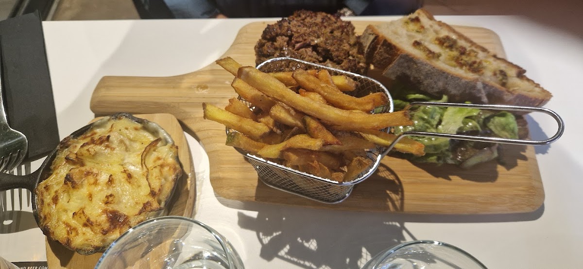 Pitchou Grill & Bar-7