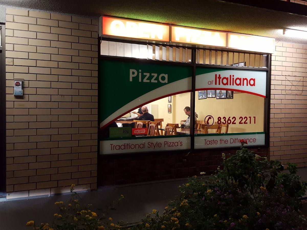 Pizza All'italiana