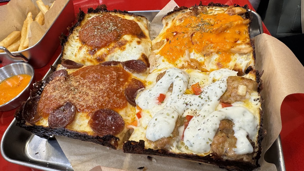 Pizza Bear Songshan-4