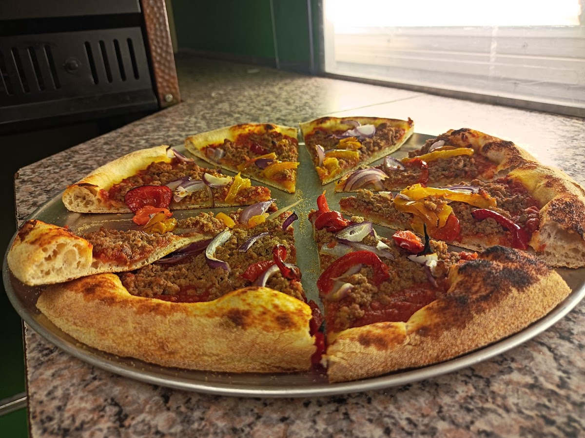 Pizza Chez Ratatouille 'il Palazzo Del Panuozzo'-10