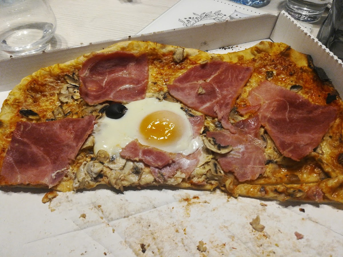 Pizza D'ailleurs-9
