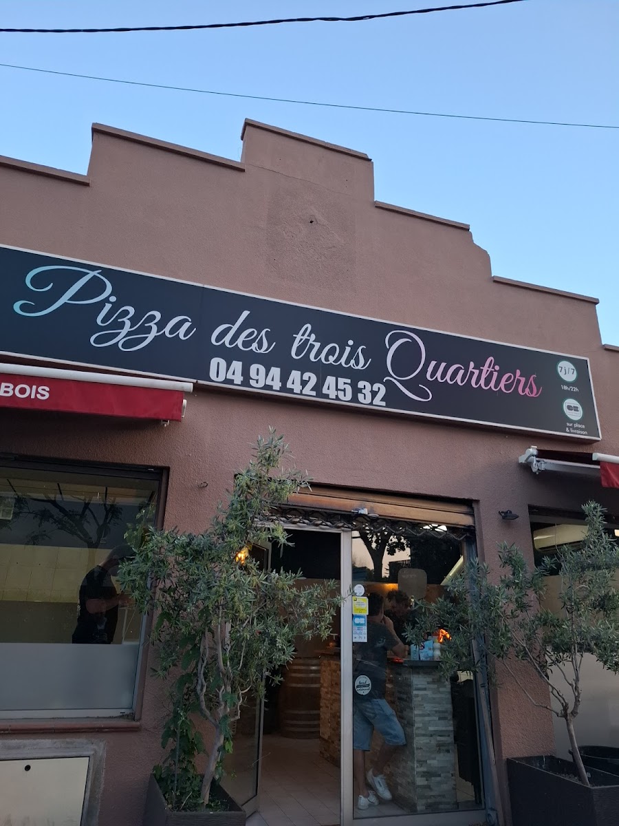 Pizza Des Trois Quartiers