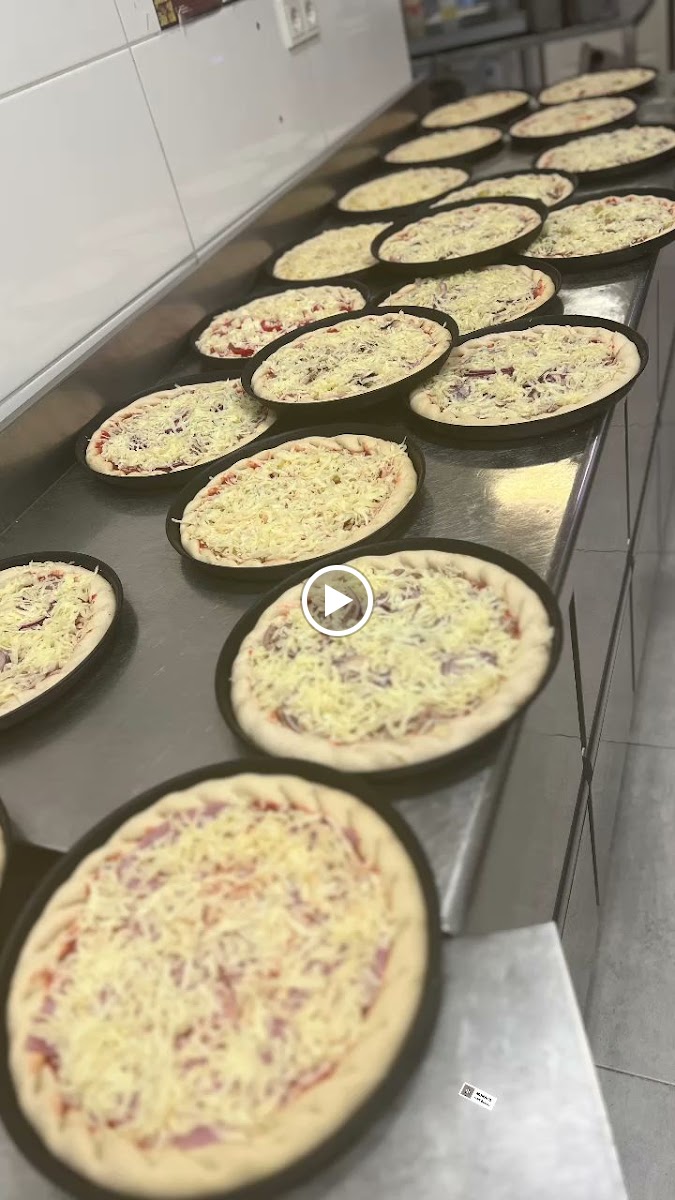 Pizza Factory Nordenham-4