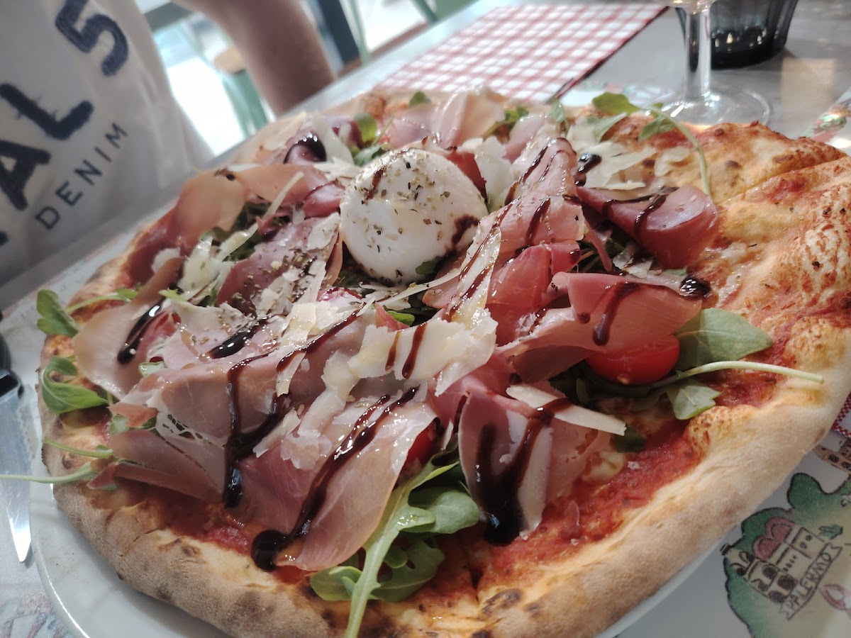 Pizza Giovanni-4