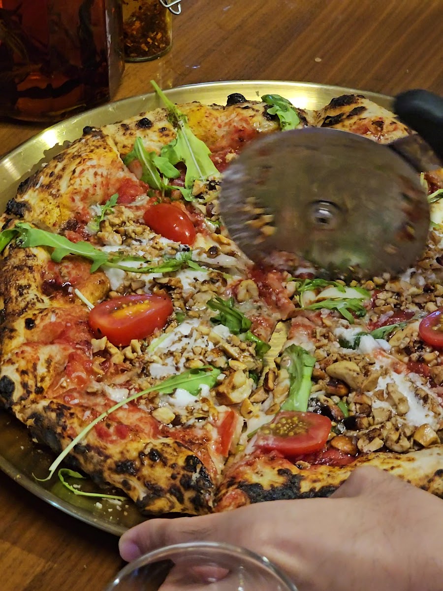 Pizza Hills-2