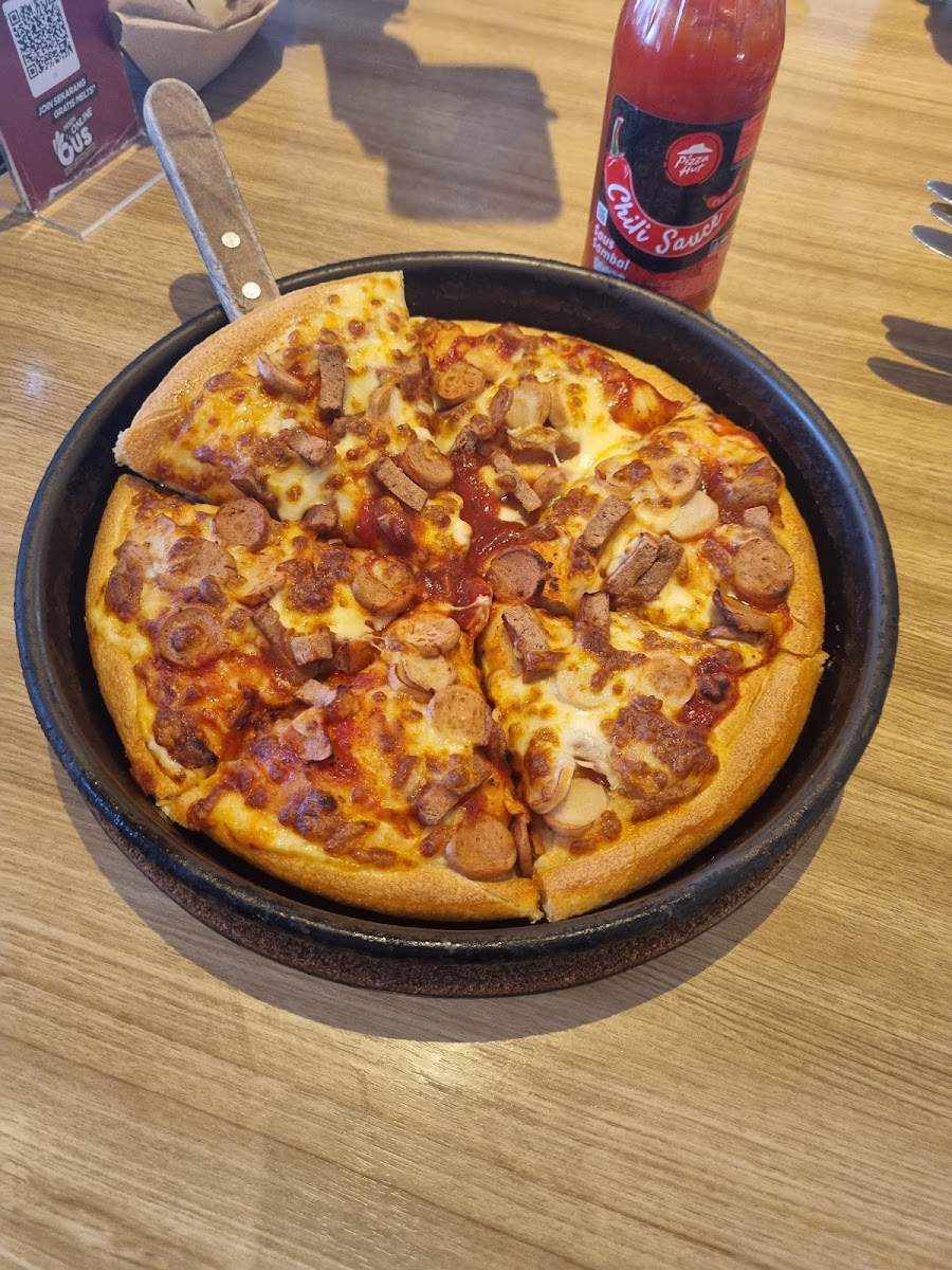 Pizza Hut Pandanaran-5