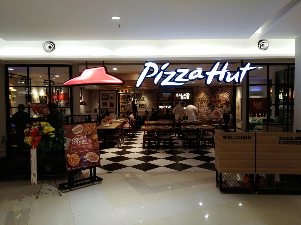 Pizza Hut Ristorante - Supermall Pakuwon Indah