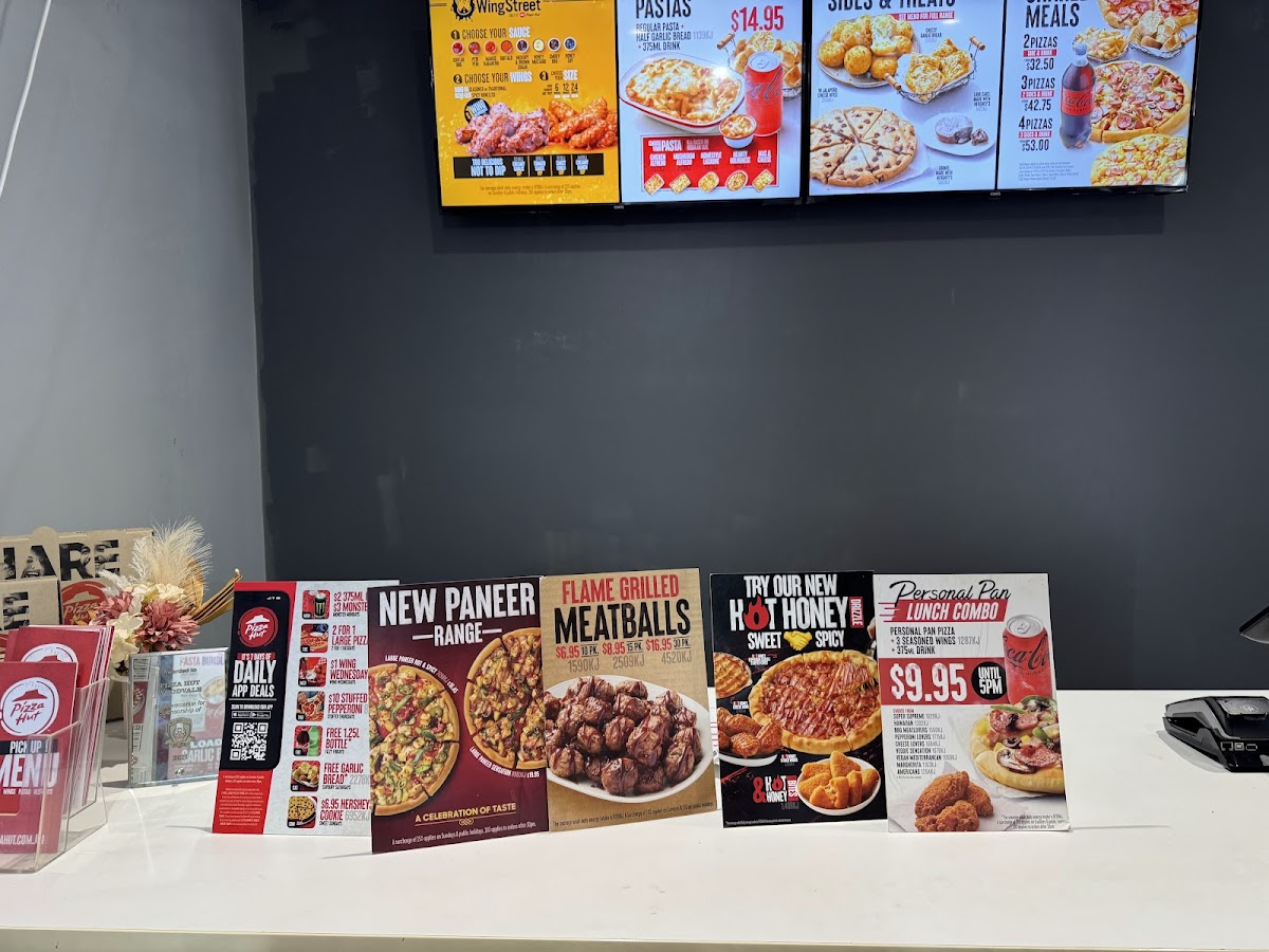 Menu Pizza Hut Woodvale-3