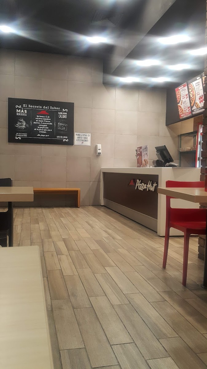 Pizza Hut-4