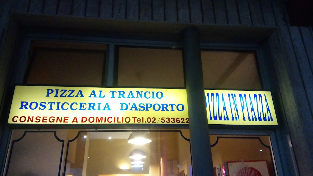 Pizza In Piazza