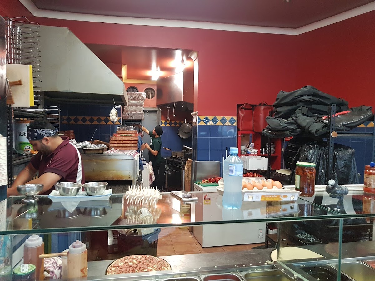 Pizza Minded Pascoe Vale-9