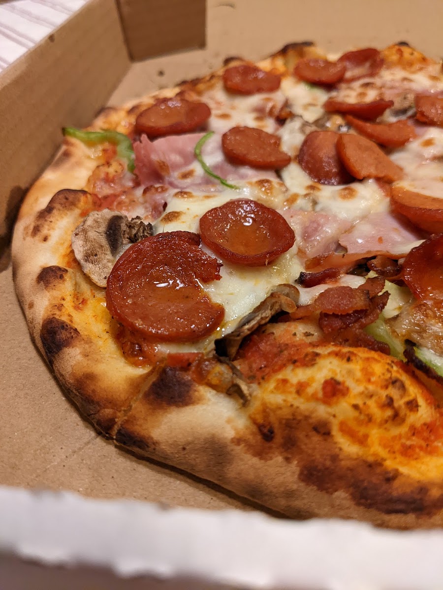 Pizza Pazza Wood Fired Pizza-6