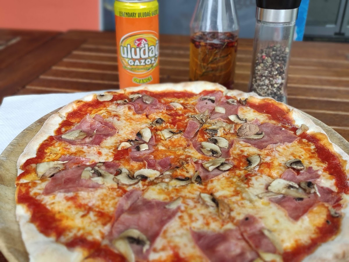 Pizza Salar-8