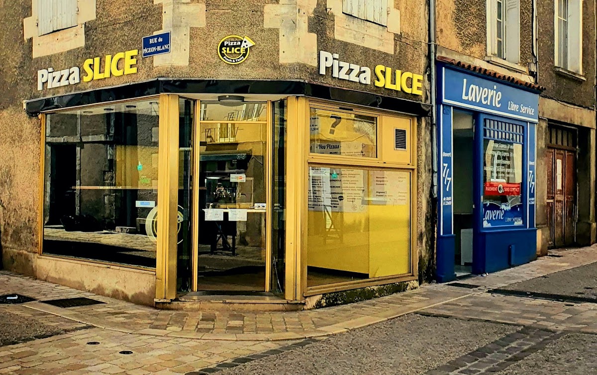 Pizza Slice Poitiers