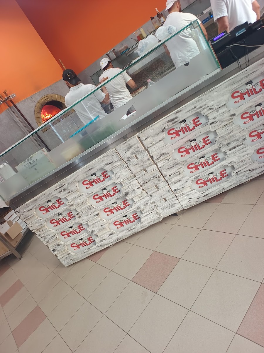 Pizza Smile-3