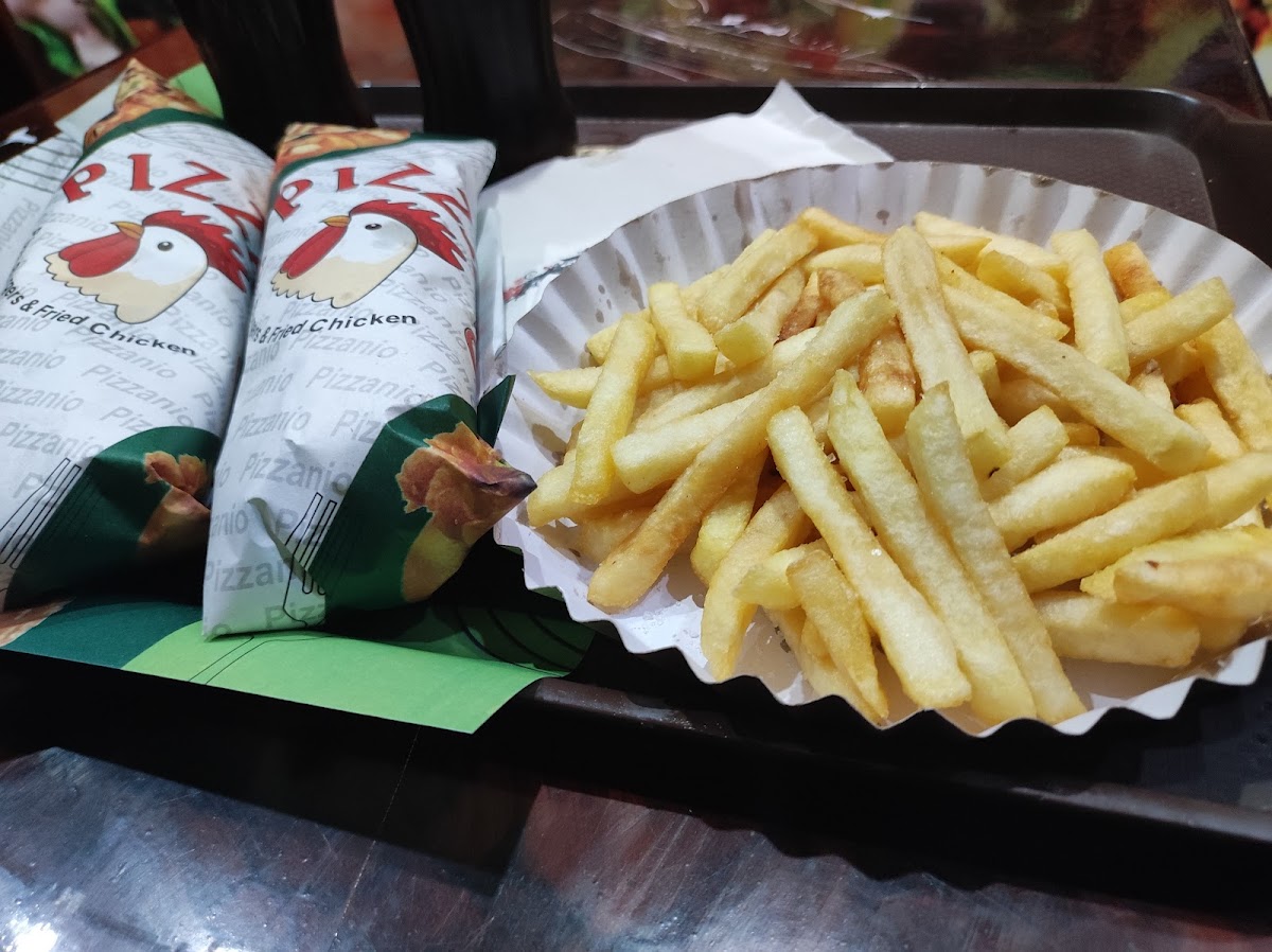 Pizzanio Chenab Nagar-8