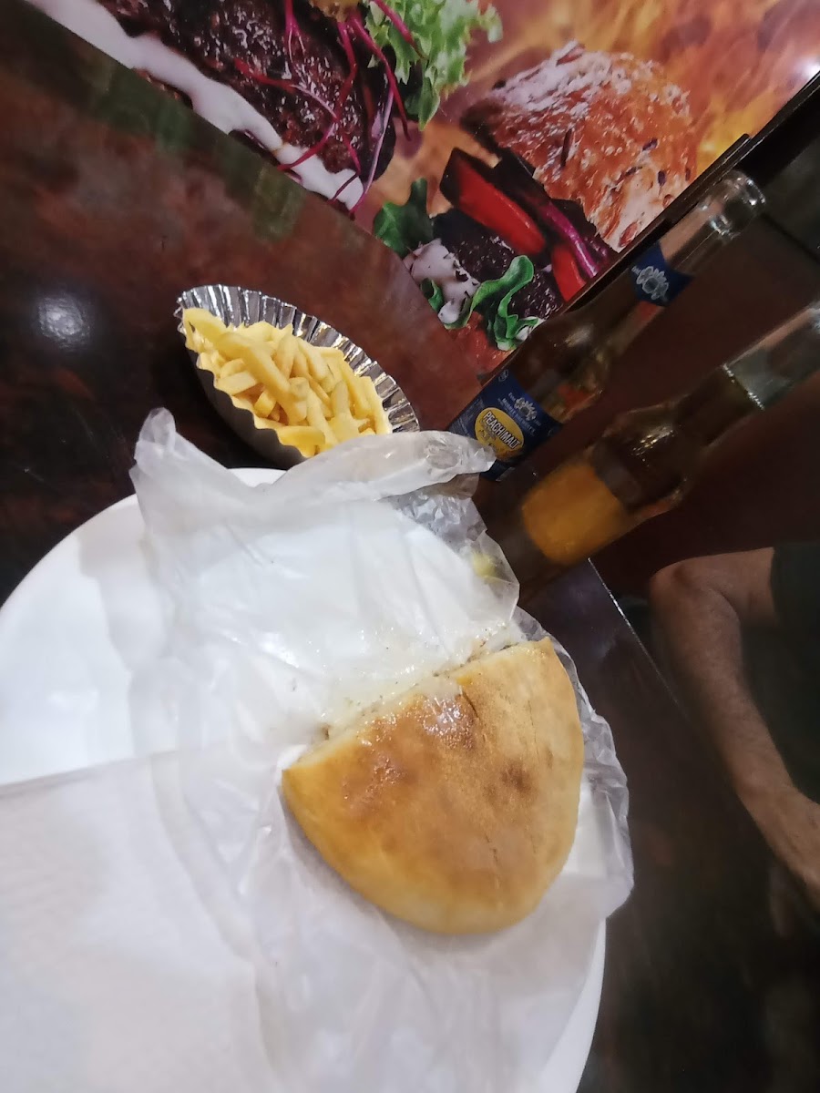 Pizzanio Chenab Nagar-9
