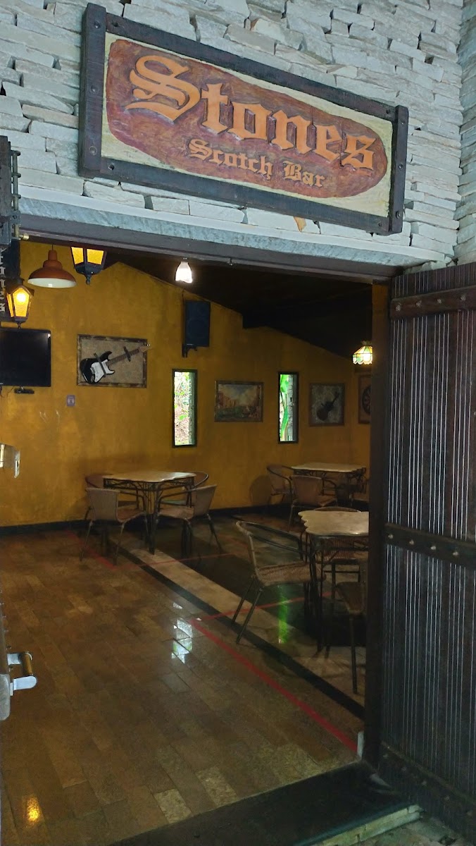 Pizzaria / Casa De Massas- Stones Club