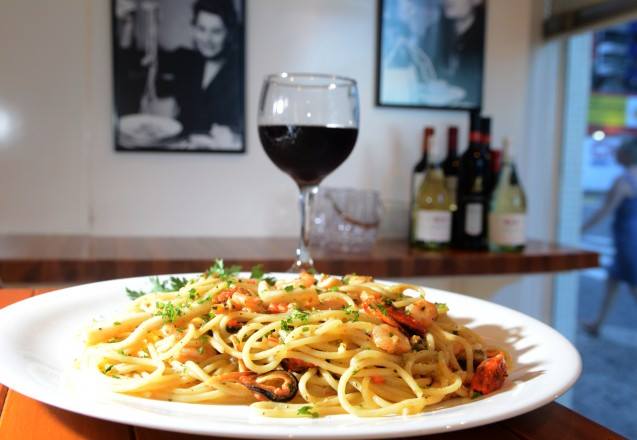 Pizzaria E Gastronomia Italiana-8