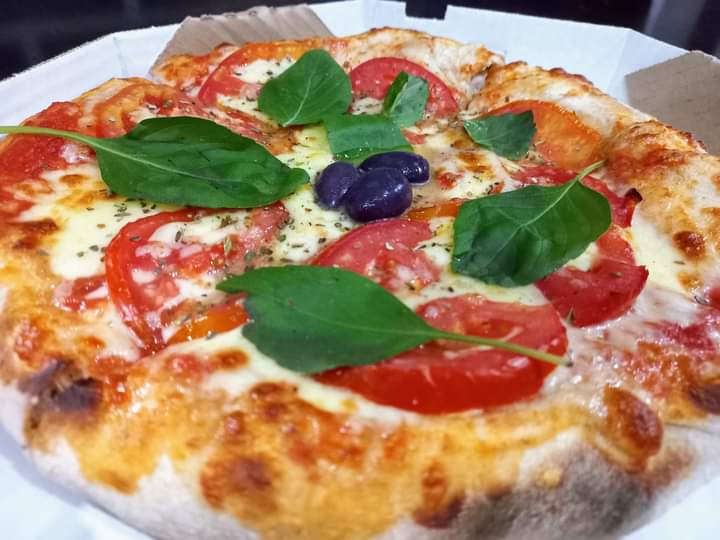 Pizzaria E Restaurante Cambuí-7