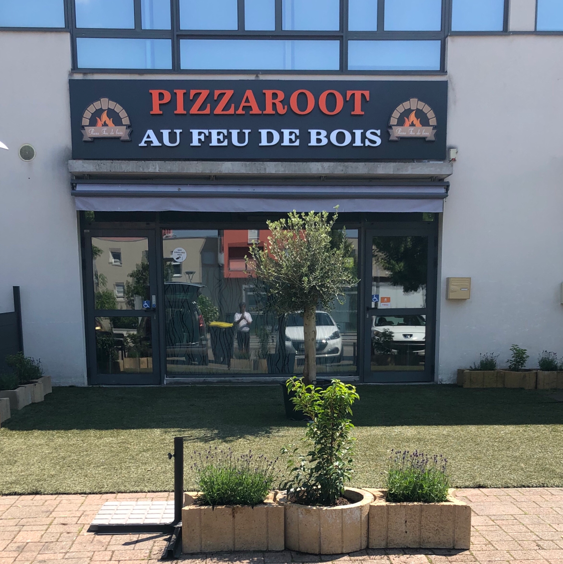 Pizzaroot
