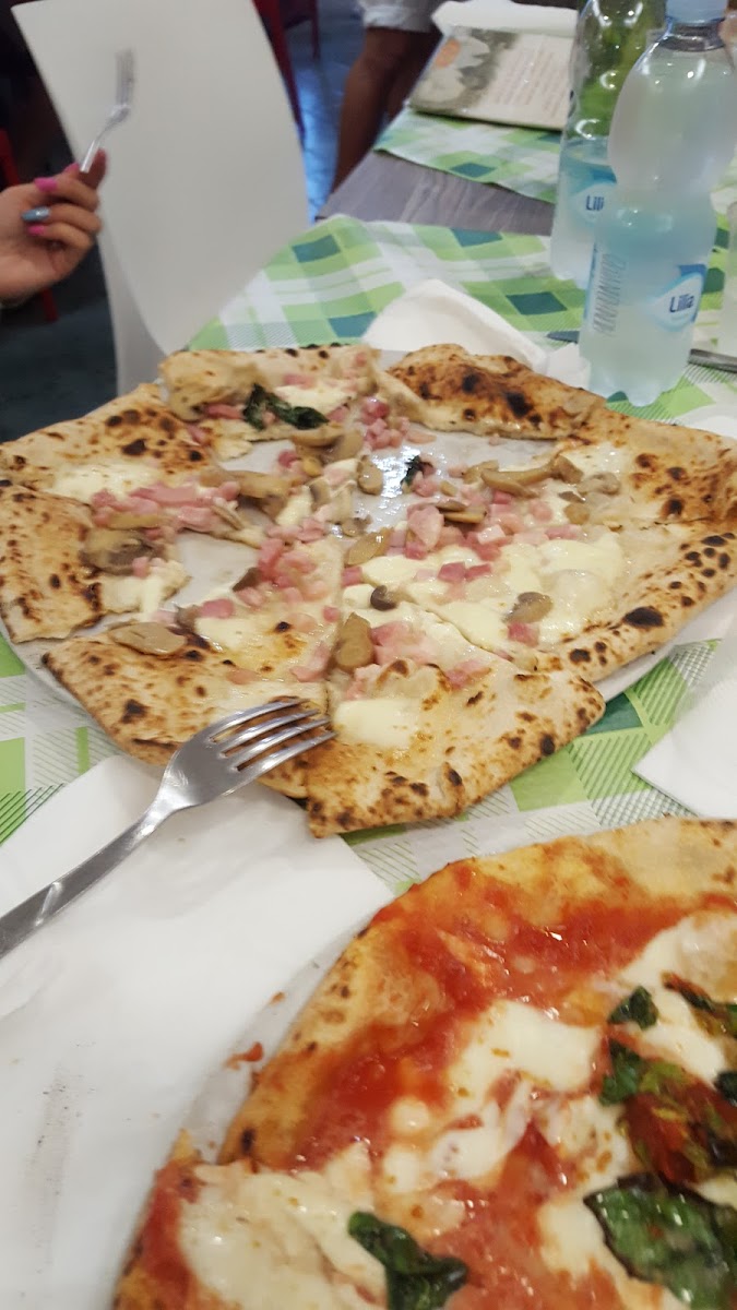 Pizzeria Add'o Figl E Michele-7