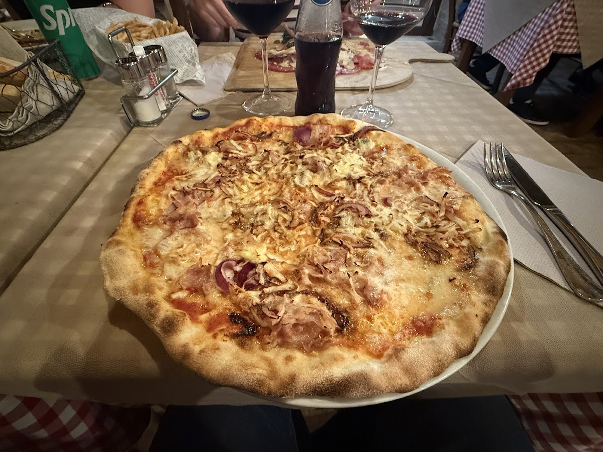 Pizzeria Al Tajer-3