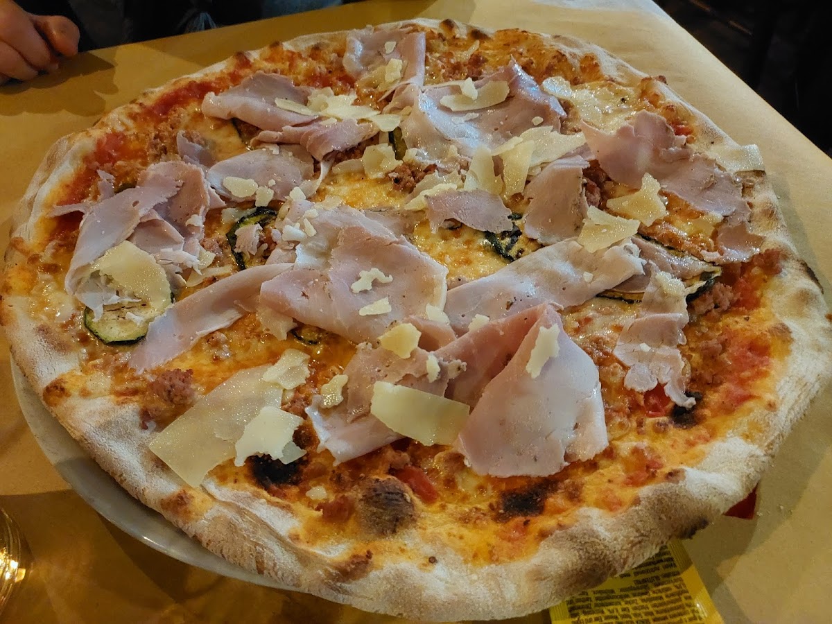 Pizzeria Al Tajer-9