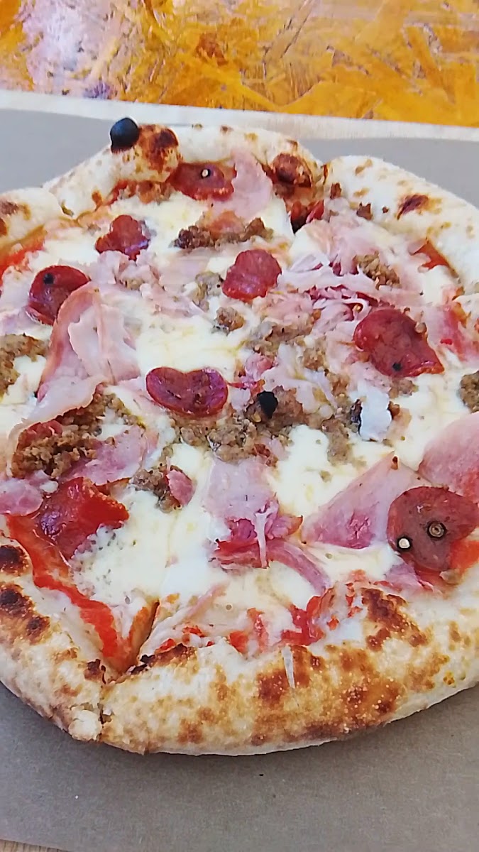Pizzería Amici Miei-2
