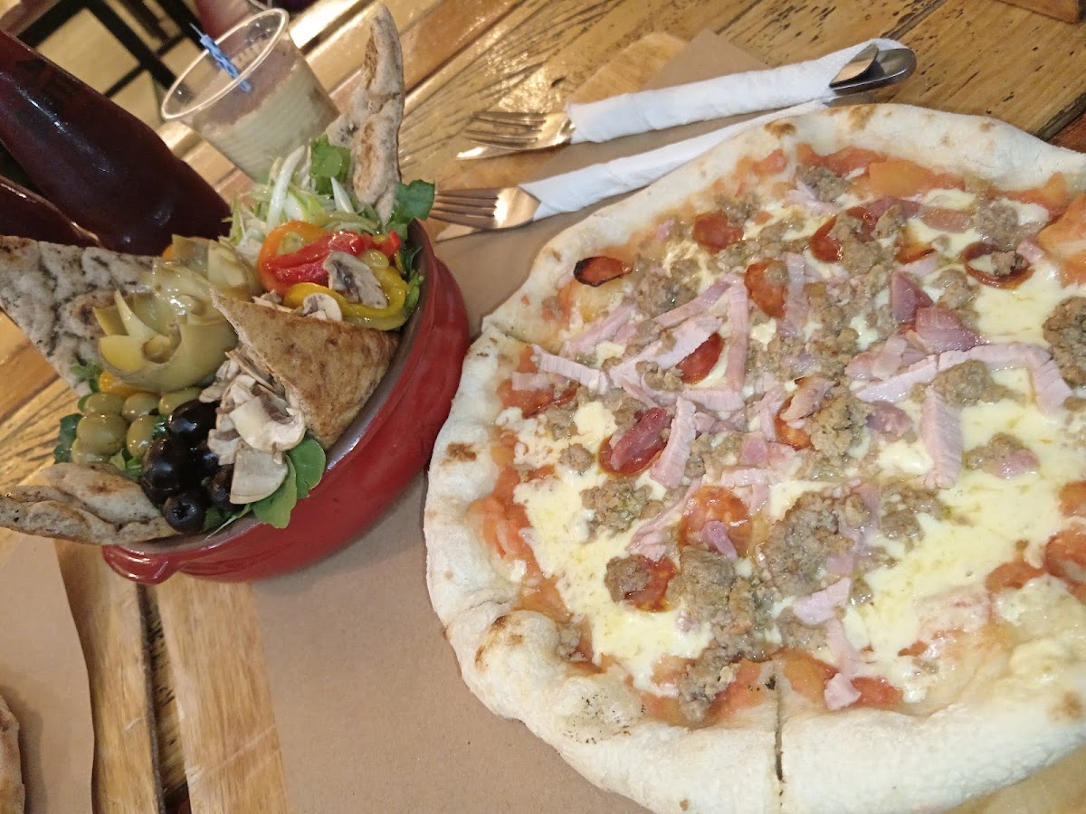 Pizzería Amici Miei-9