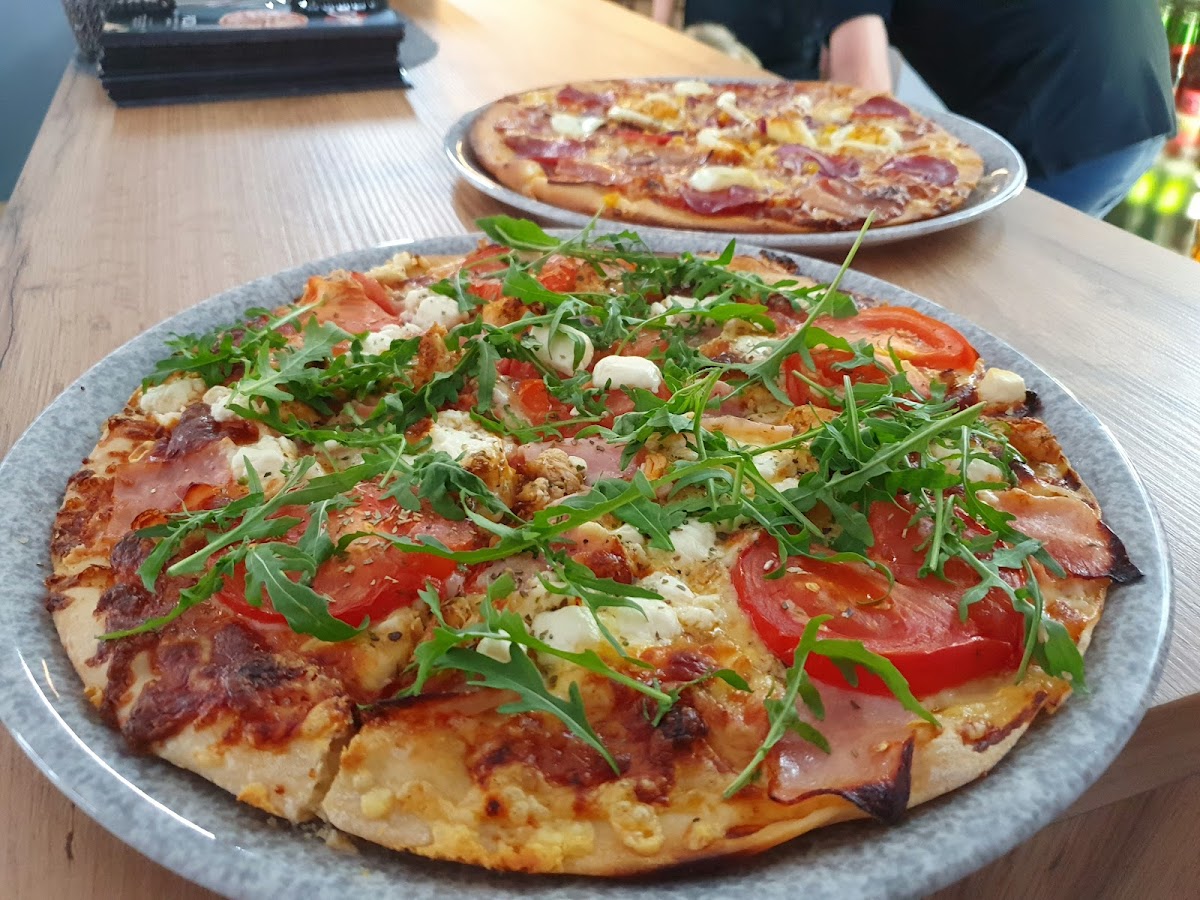 Pizzeria Amigo-6