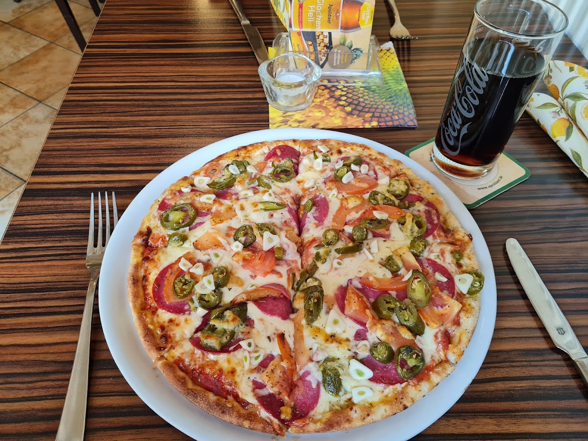 Pizzeria Avanti-5