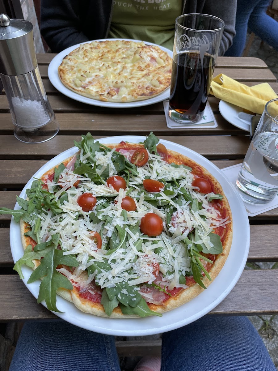 Pizzeria Blaue Grotte-6