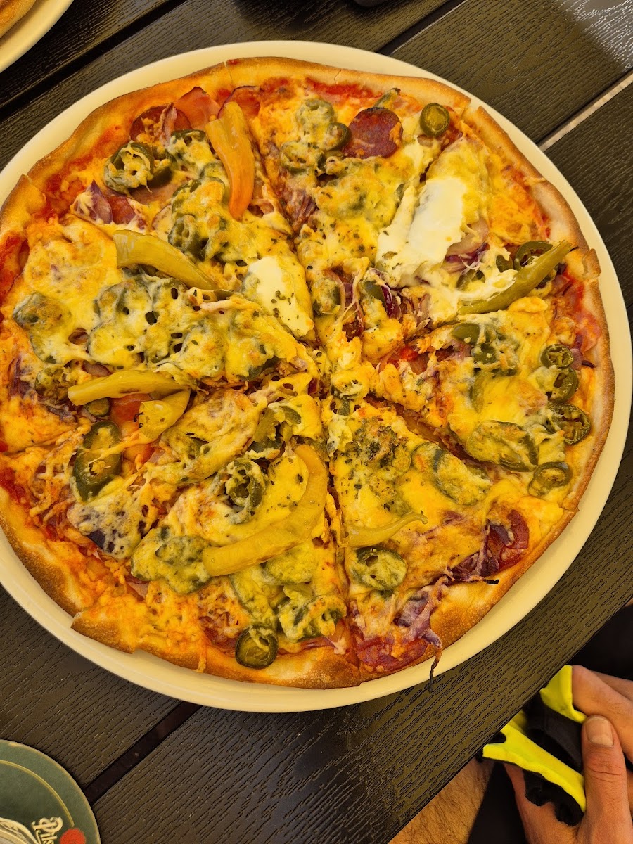 Pizzeria & Caffé Bar-10
