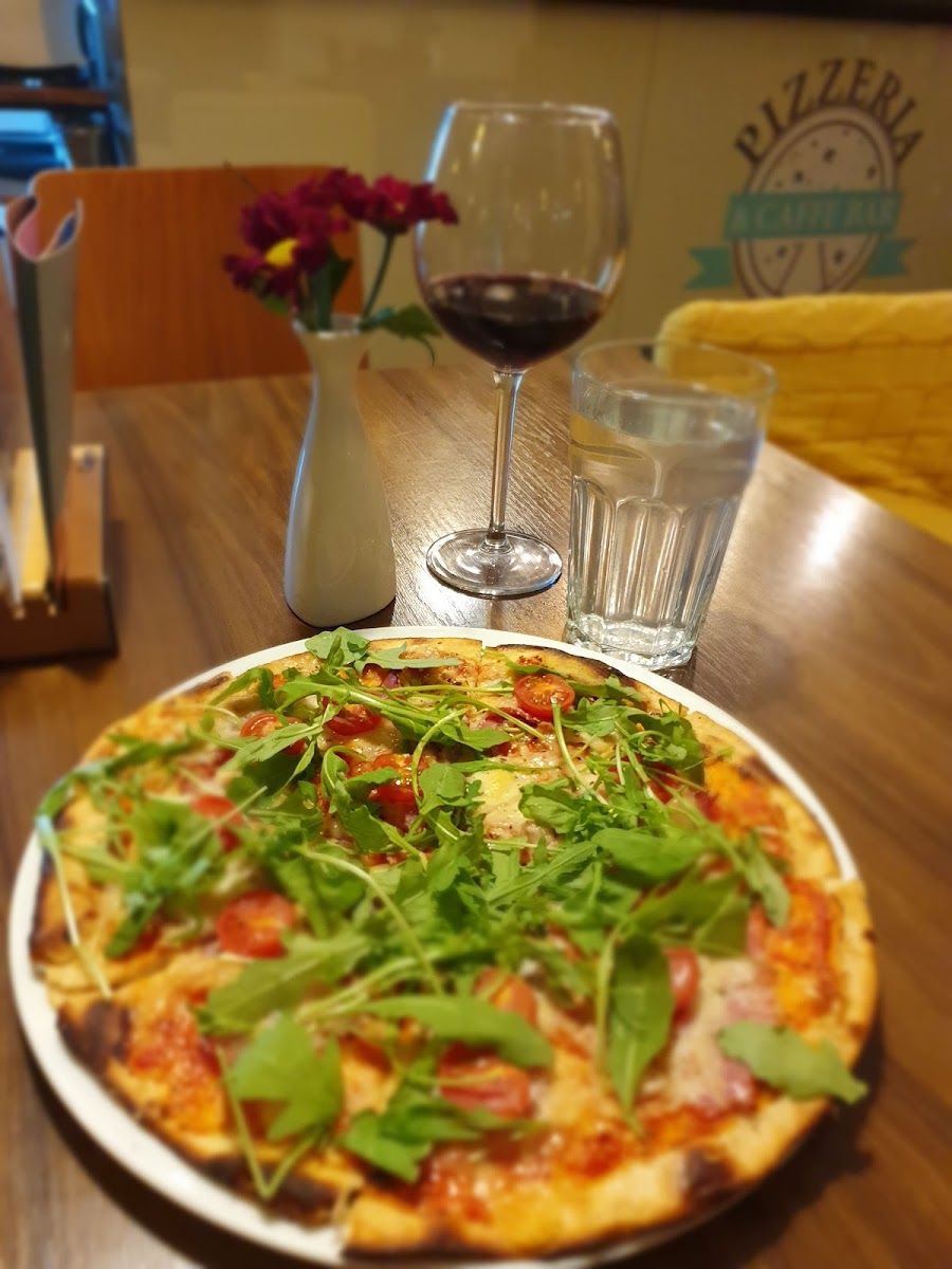 Pizzeria & Caffé Bar-5