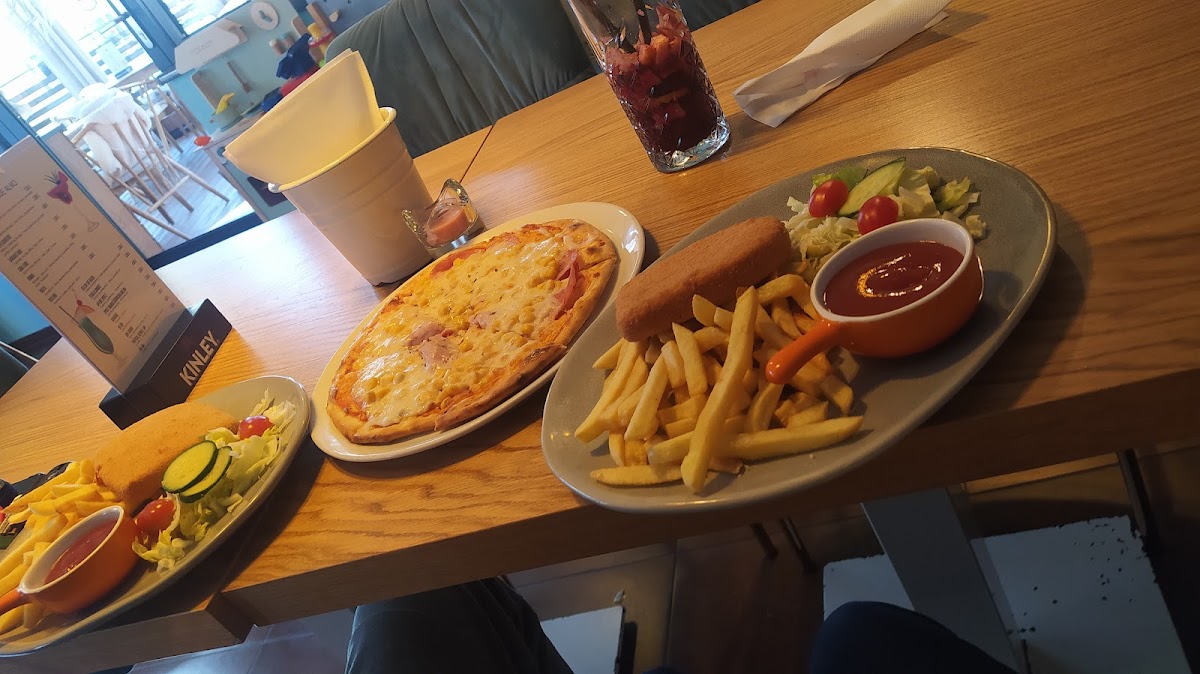 Pizzeria & Caffé Bar-6